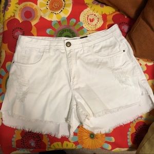 Iodice white shorts size 10
